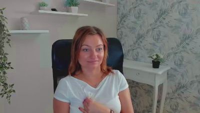 1Angela39 from Germany