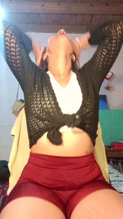 Cata_Brown from Argentina