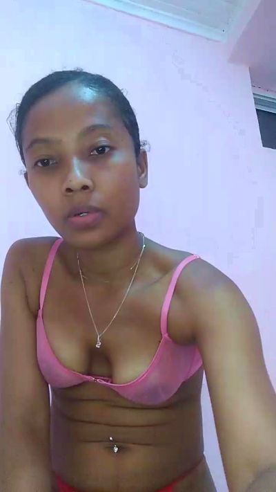 Ellah1 from Madagascar