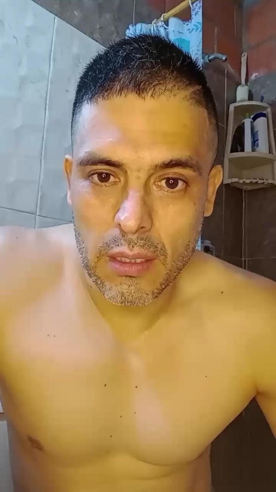 MaduroSesy82 from Colombia