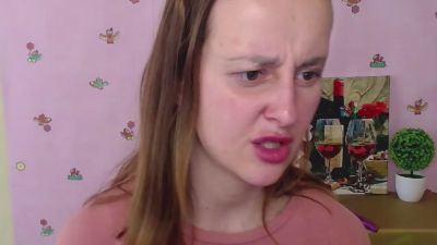 Nikolleta__ from United States