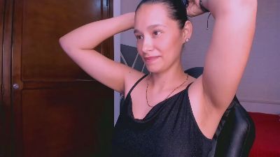 Nilaysha from France