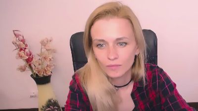 PeppyMia from Poland
