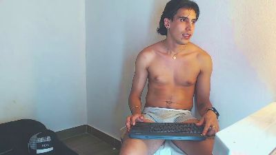 Robisson_zack from Colombia