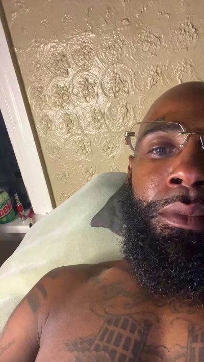 StretchingAzz33 from United States