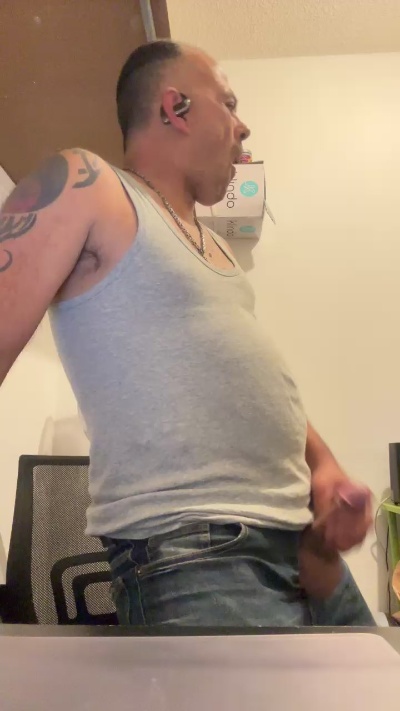 angevil2020 from France
