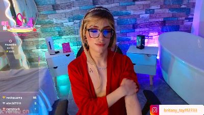 boyfox_tay from United States