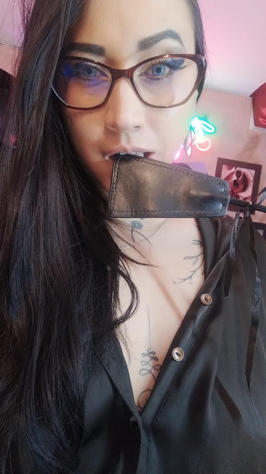 cherry_bombshe4 from Colombia