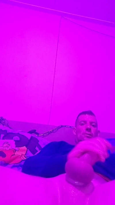 lovetocum35 from Netherlands