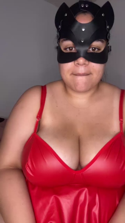 lusciousslut9 from France