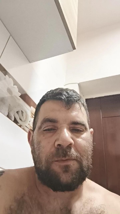 mumuselu1 from Romania