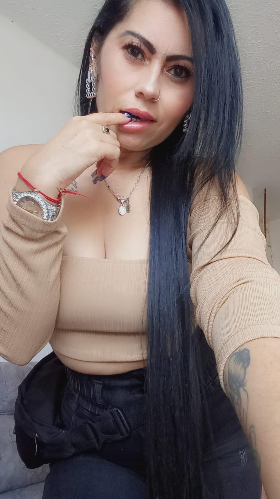 taniamature Profile Image